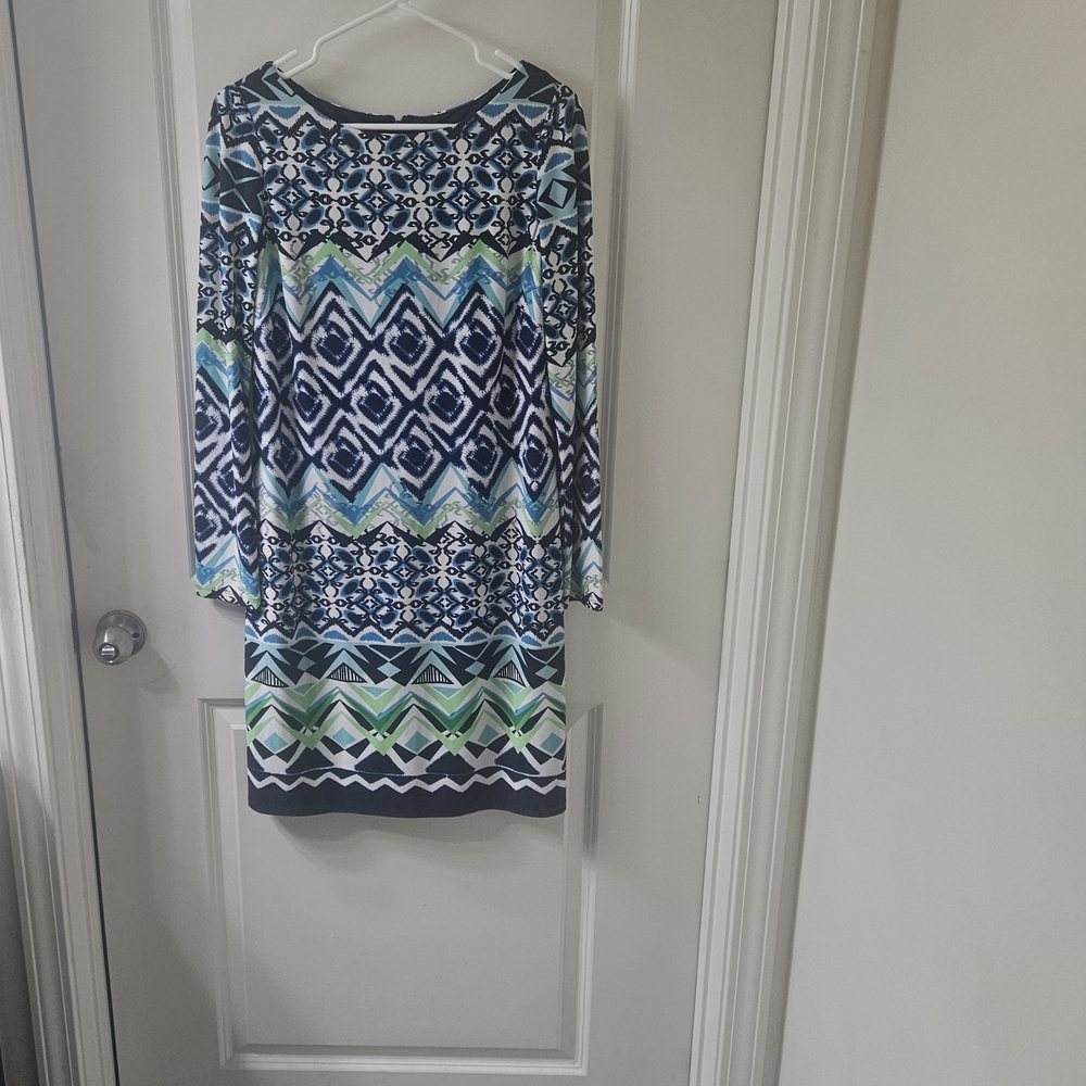 Vince Camuto Navy, White & Mint Green Long Sleeve Patterned Dress